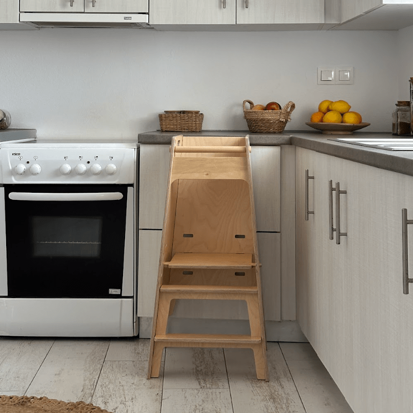 Kitchen tower in front of the counter