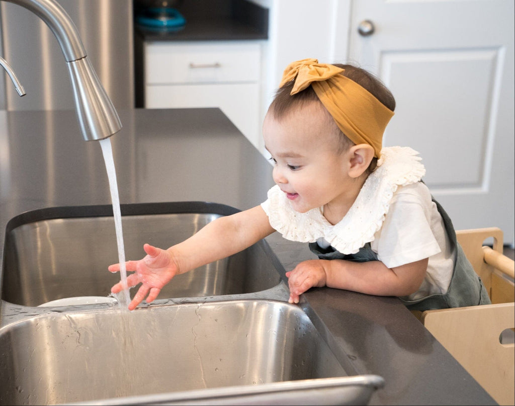 Sous-Chef Toddler Tower Step Stool Toddler Tower 
