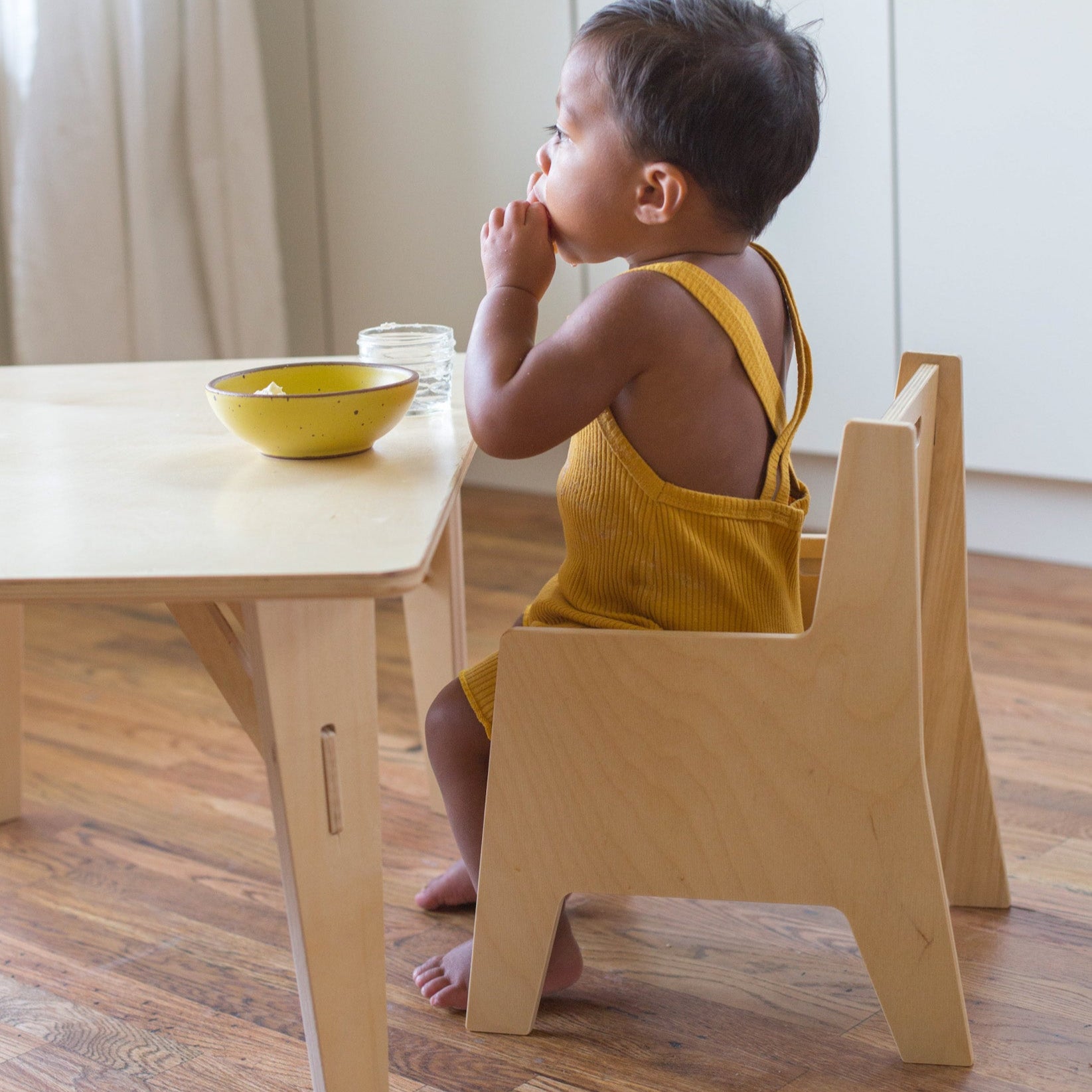 Adjustable Montessori Weaning Table and Chair Set – Sprout